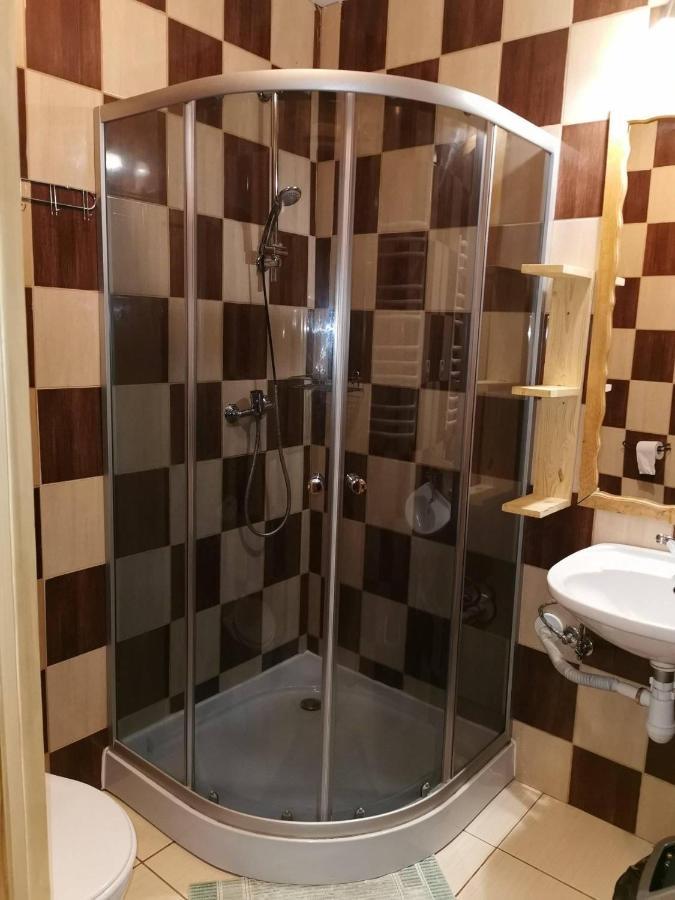Wynajem Pokoi Pension Czarny Dunajec Buitenkant foto