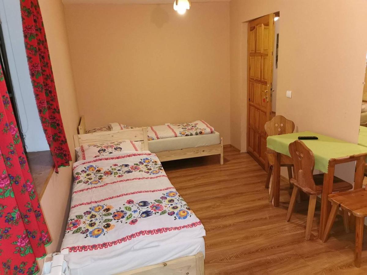 Wynajem Pokoi Pension Czarny Dunajec Buitenkant foto